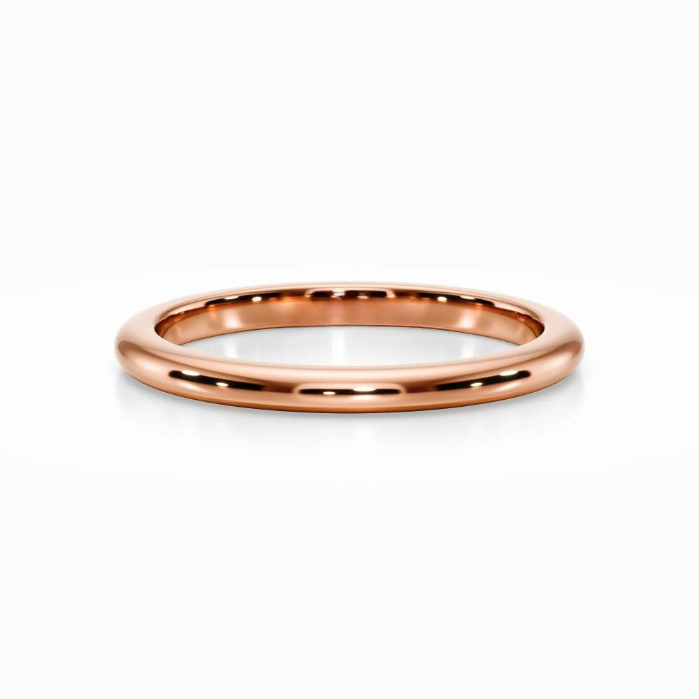 Classic D Wedding Band in Yellow Gold