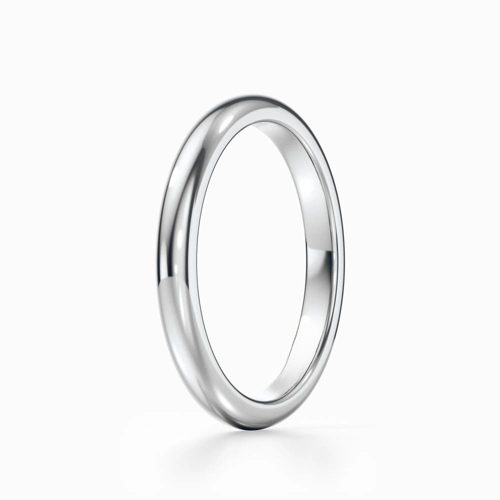 Classic D Wedding Band in Yellow Gold