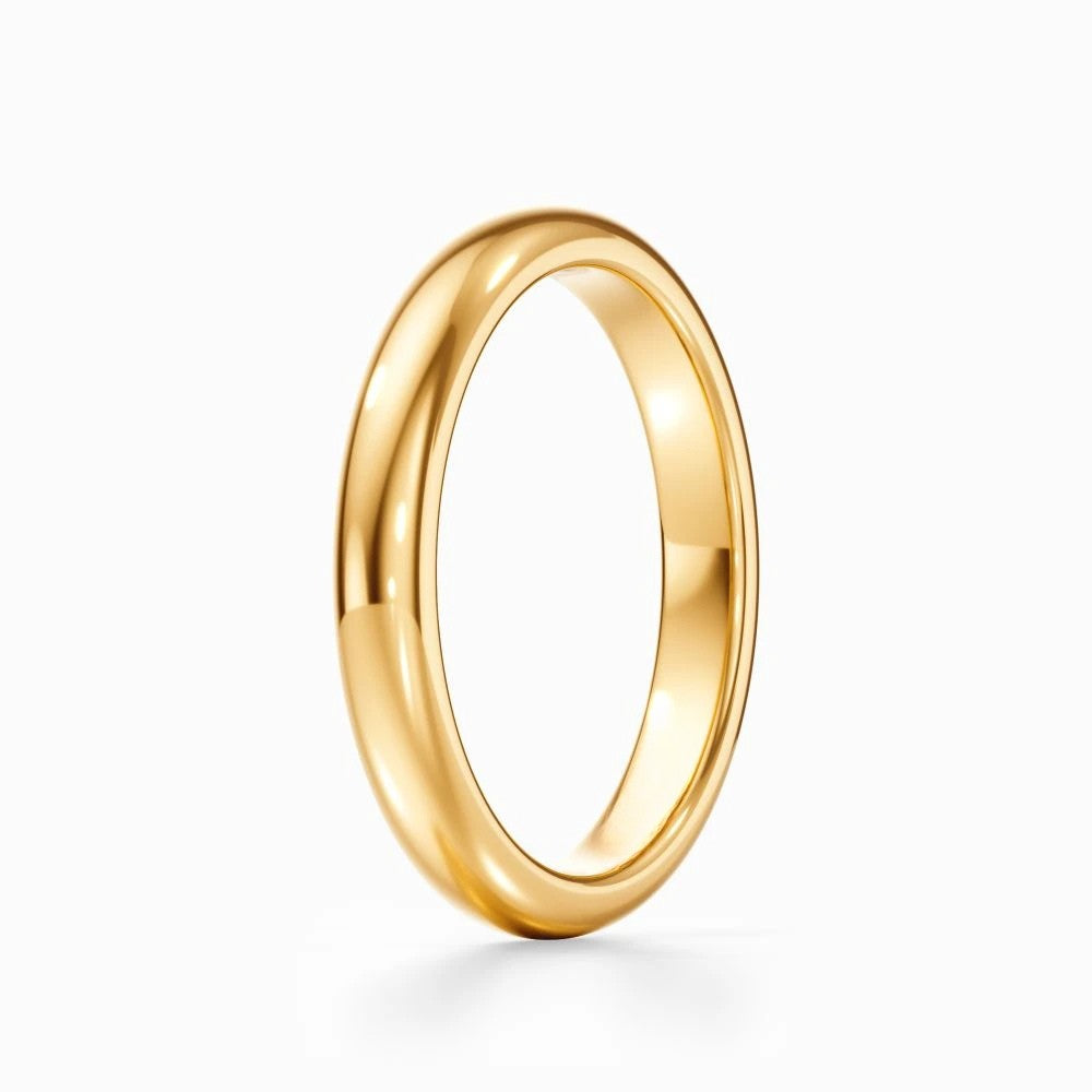 Classic D Wedding Band in Yellow Gold