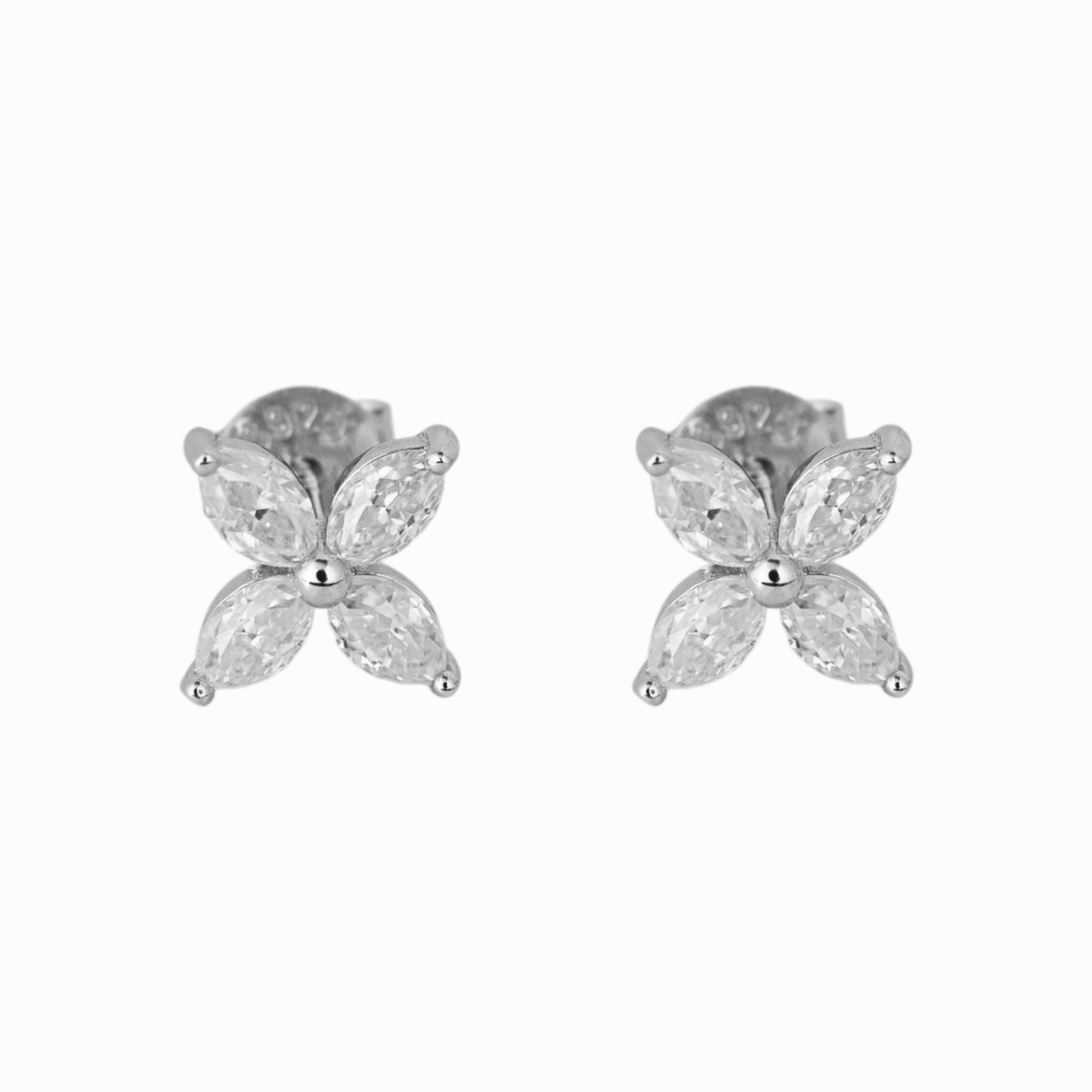 QuatreFleur Cluster Stud Earring
