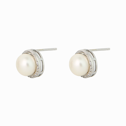Halo Embrace Pearl Stud Earrings
